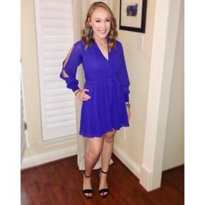 Meet your Posher, Carollan